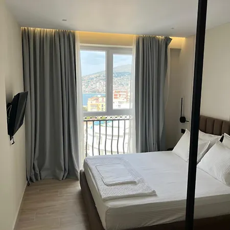 Horizon Boutique - Free Pool Access Apartment
