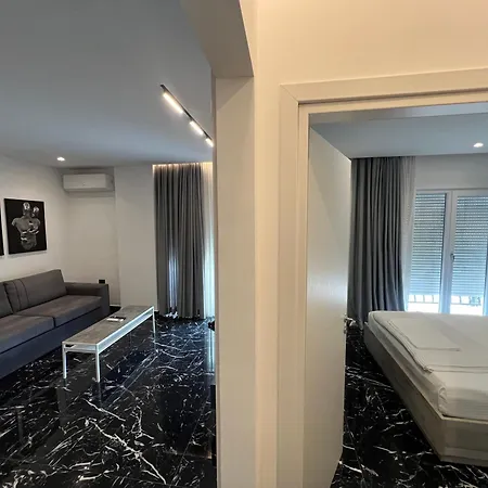 Horizon Boutique - Free Pool Access Apartment *